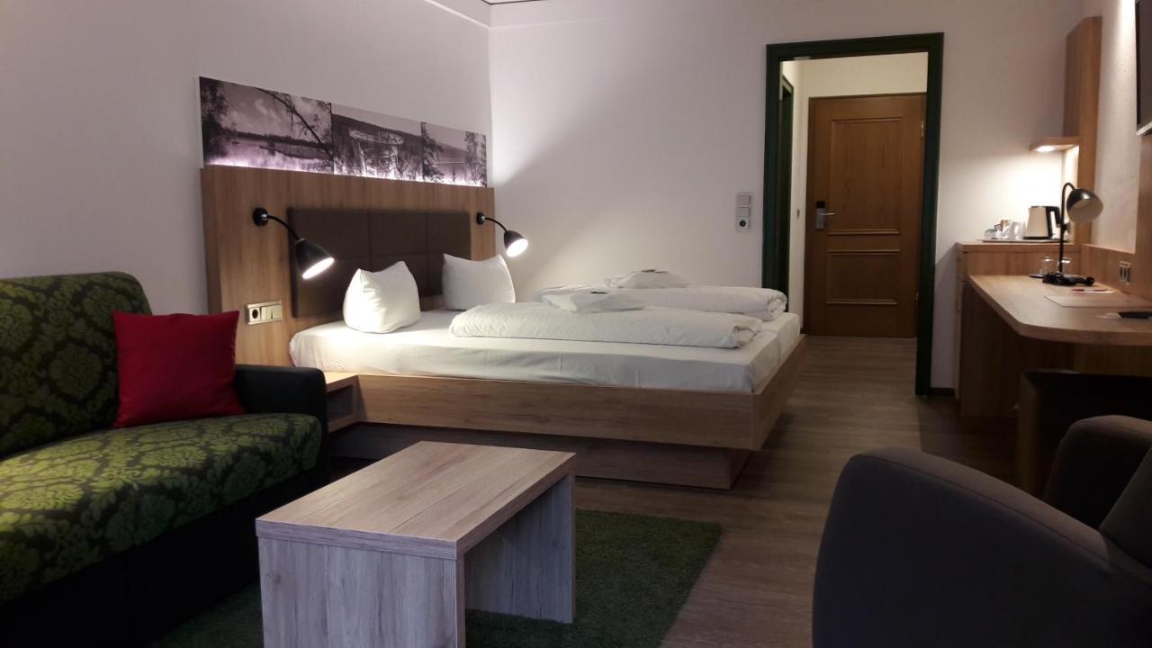 Hotel Ochsen Höfen an der Enz Exteriör bild