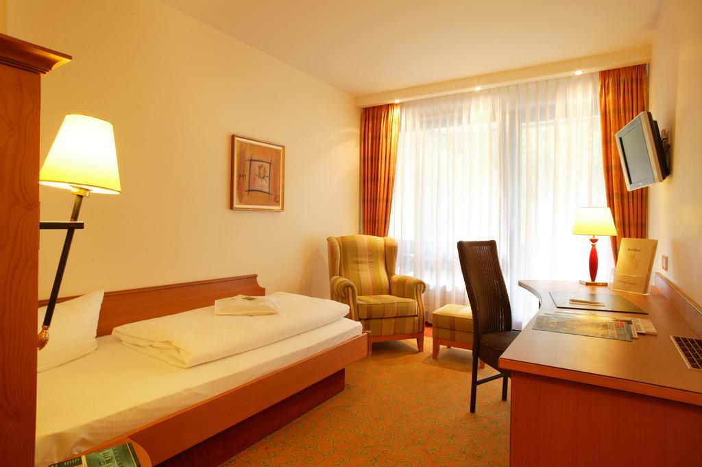 Hotel Ochsen Höfen an der Enz Exteriör bild