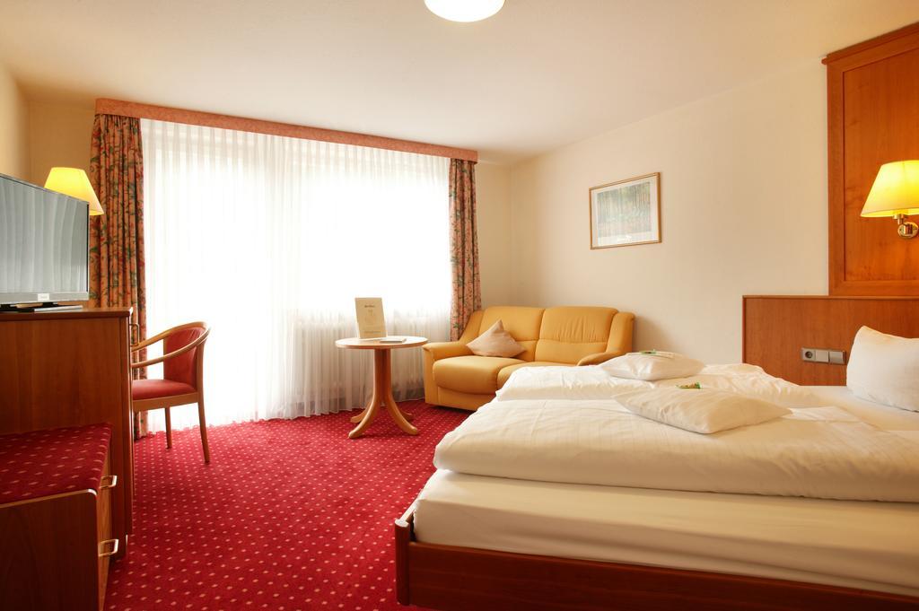Hotel Ochsen Höfen an der Enz Exteriör bild
